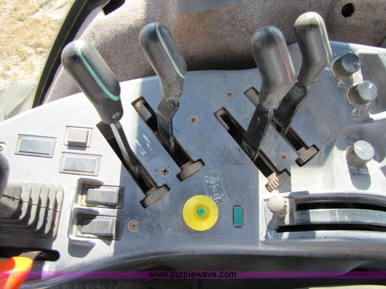 image for item B2208 1998 Caterpillar Challenger 55 track tractor