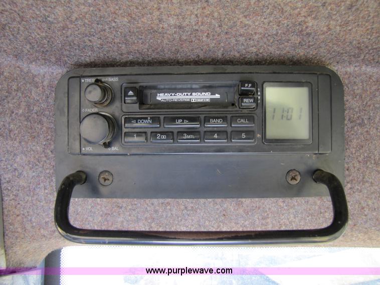 image for item B2208 1998 Caterpillar Challenger 55 track tractor