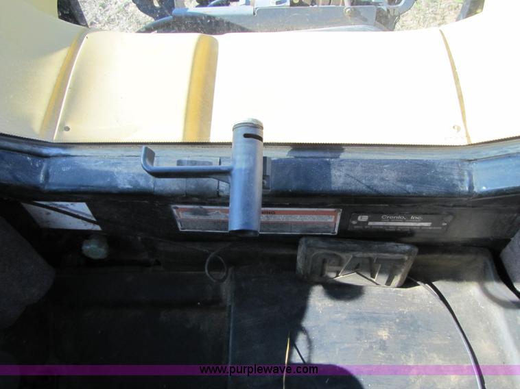 image for item B2208 1998 Caterpillar Challenger 55 track tractor