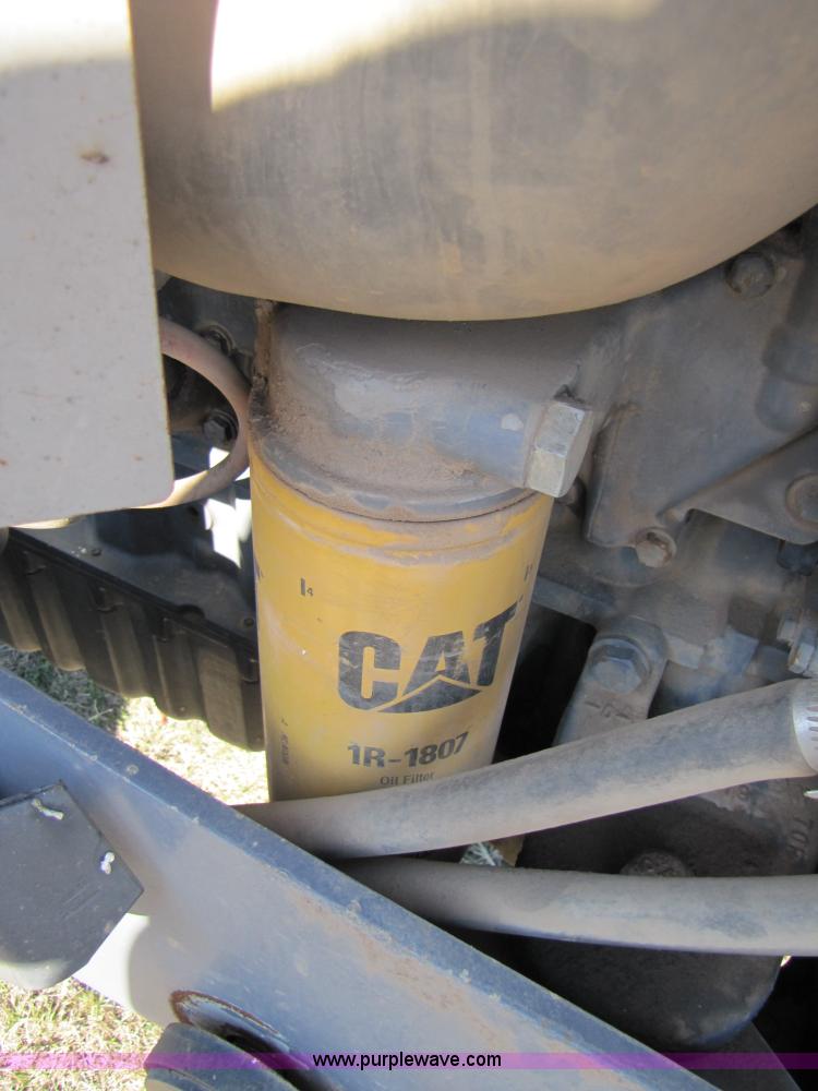 image for item B2208 1998 Caterpillar Challenger 55 track tractor