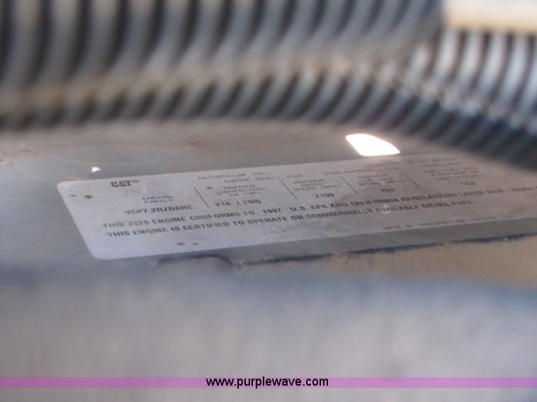 image for item B2208 1998 Caterpillar Challenger 55 track tractor