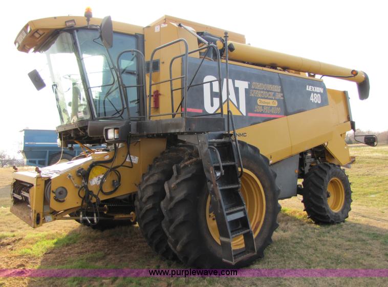 image for item B2209 1998 Caterpillar 480 Lexion combine