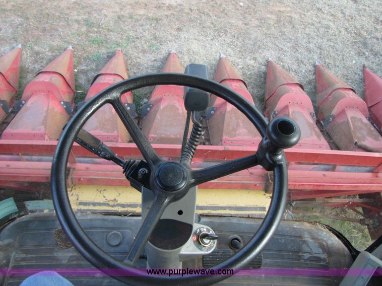 image for item B2209 1998 Caterpillar 480 Lexion combine