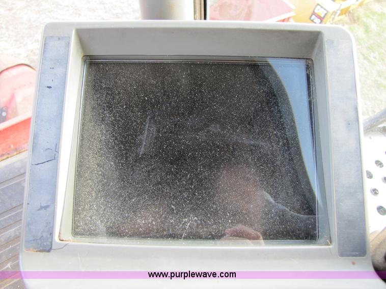 image for item B2209 1998 Caterpillar 480 Lexion combine