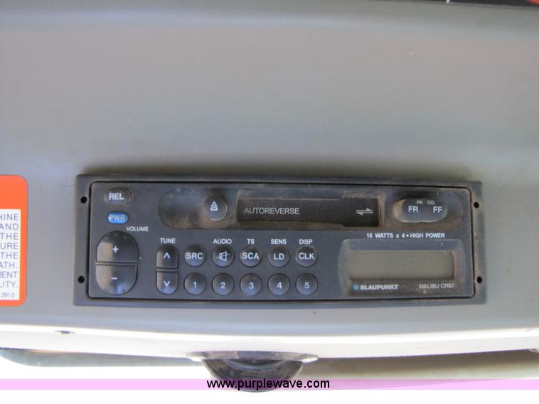 image for item B2209 1998 Caterpillar 480 Lexion combine