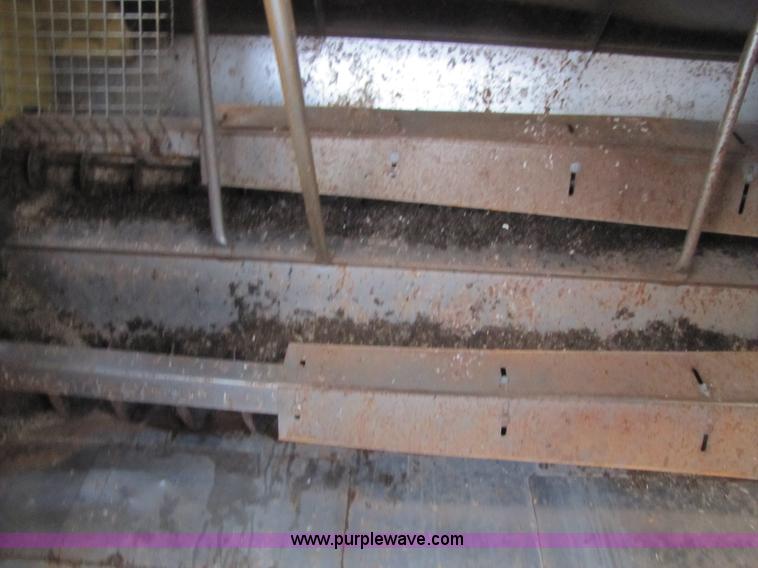 image for item B2209 1998 Caterpillar 480 Lexion combine