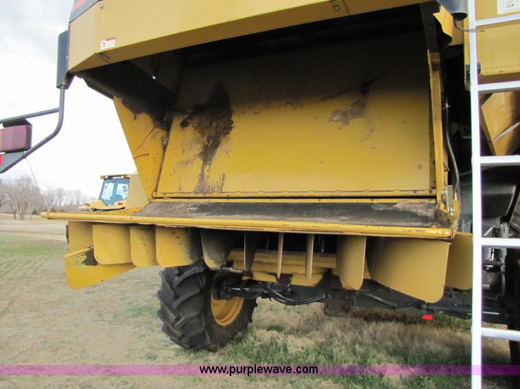 image for item B2209 1998 Caterpillar 480 Lexion combine