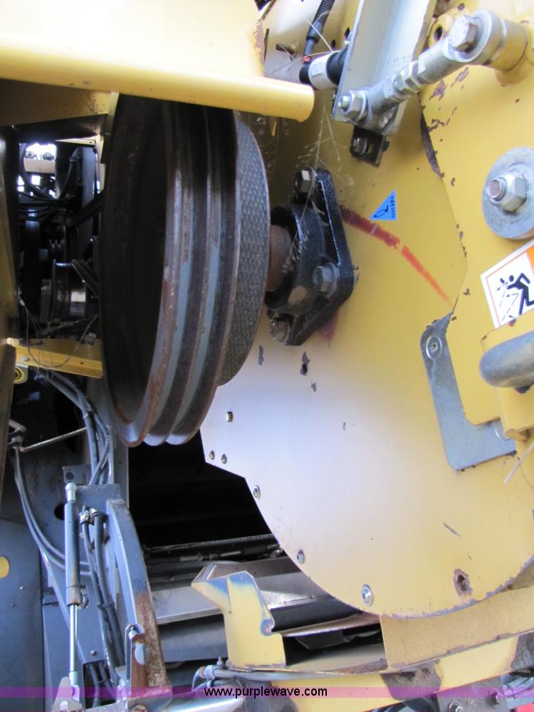 image for item B2209 1998 Caterpillar 480 Lexion combine