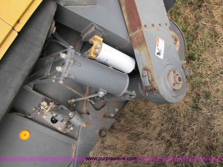 image for item B2209 1998 Caterpillar 480 Lexion combine