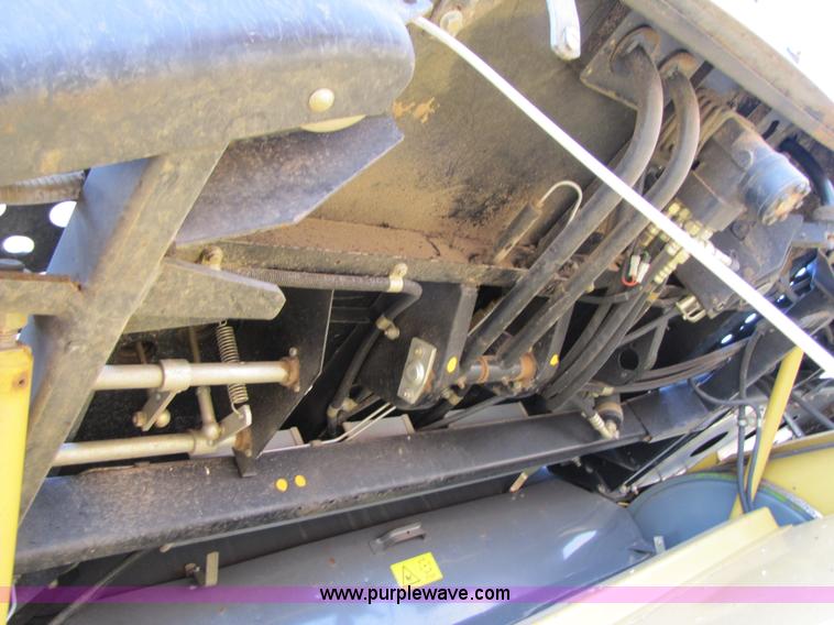 image for item B2209 1998 Caterpillar 480 Lexion combine