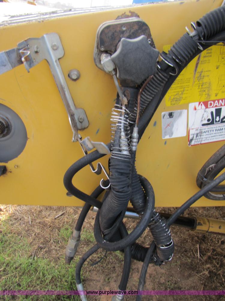 image for item B2209 1998 Caterpillar 480 Lexion combine