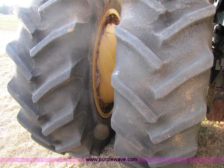 image for item B2209 1998 Caterpillar 480 Lexion combine