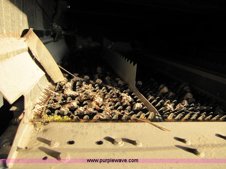 image for item B2210 2000 Caterpillar 470 Lexion RWA combine