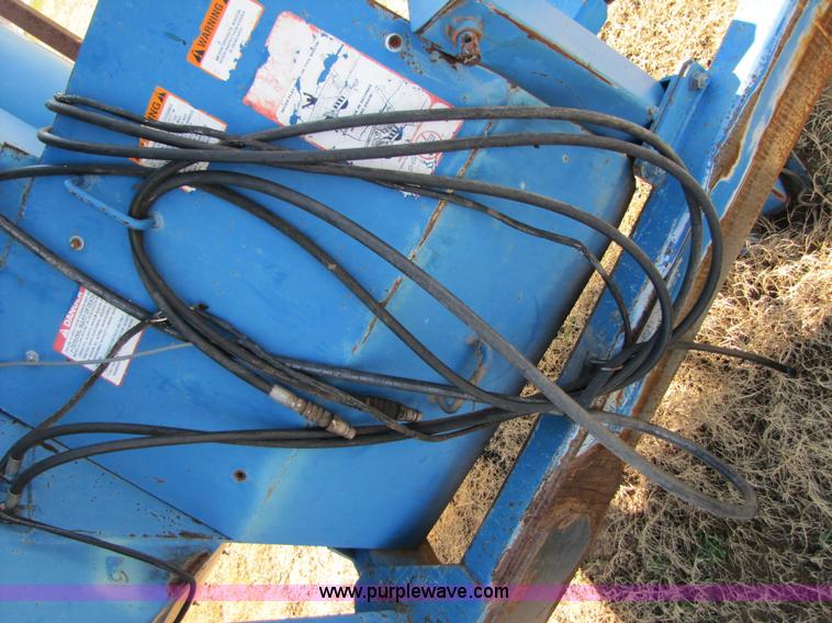 image for item B2211 Kinze 840 row crop grain cart