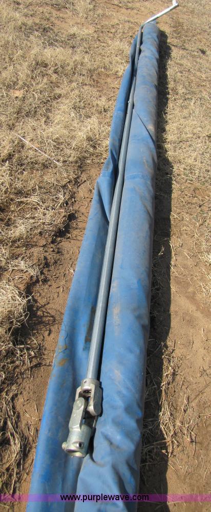 image for item B2211 Kinze 840 row crop grain cart