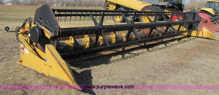 image for item B2212 2001 Caterpillar F30 30' platform