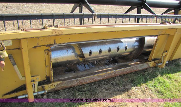 image for item B2212 2001 Caterpillar F30 30' platform