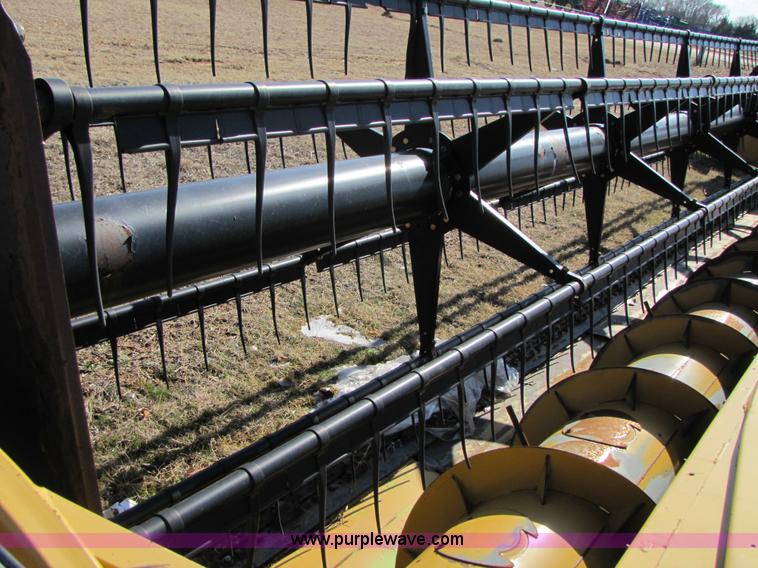 image for item B2212 2001 Caterpillar F30 30' platform