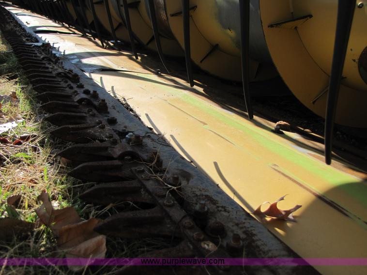 image for item B2212 2001 Caterpillar F30 30' platform