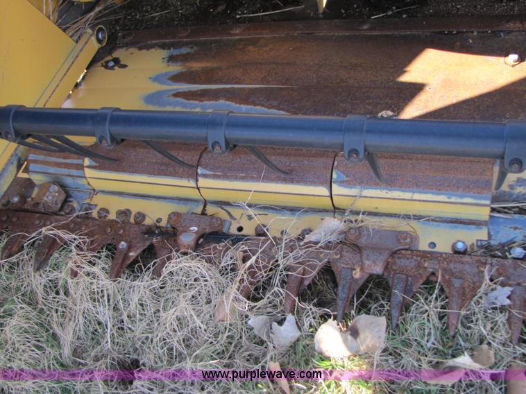 image for item B2212 2001 Caterpillar F30 30' platform