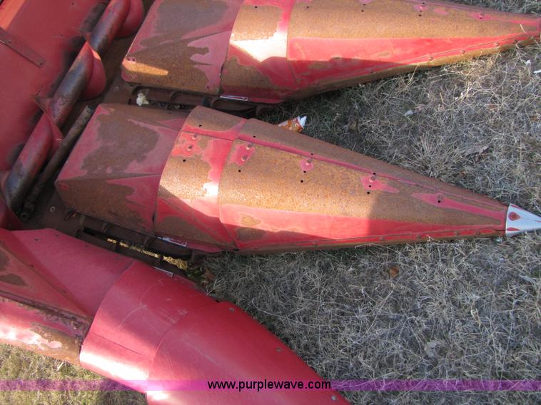 image for item B2213 Case IH 938 corn head