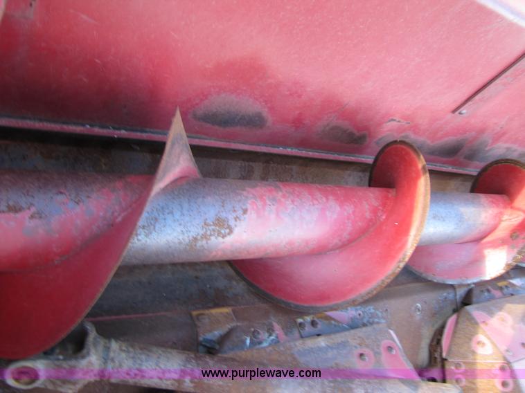 image for item B2213 Case IH 938 corn head