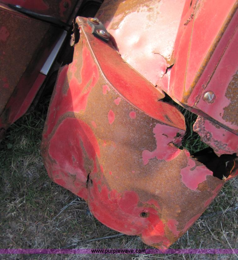 image for item B2213 Case IH 938 corn head