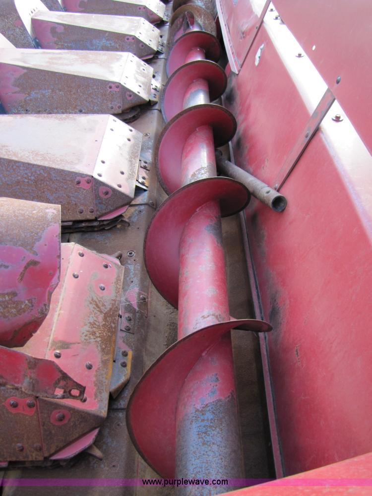 image for item B2213 Case IH 938 corn head