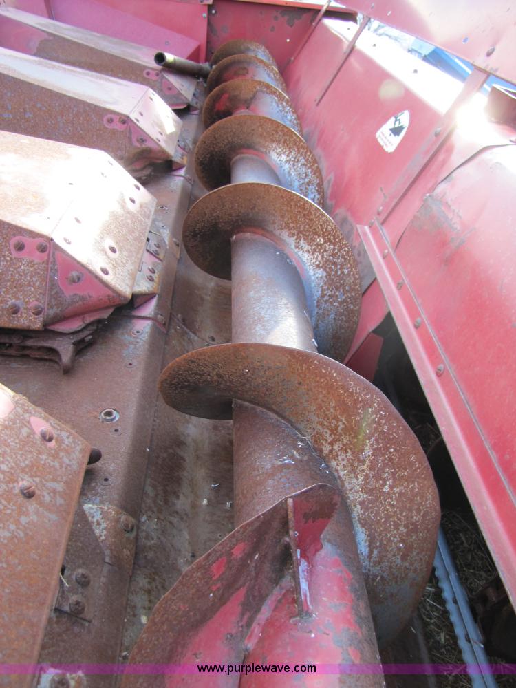 image for item B2213 Case IH 938 corn head