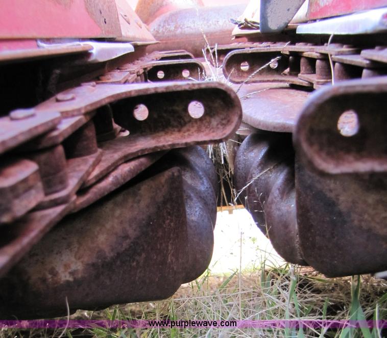 image for item B2213 Case IH 938 corn head