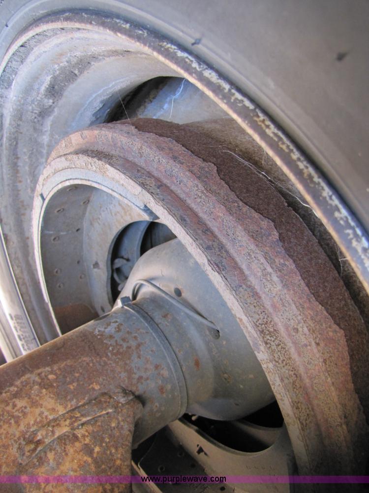 image for item B2214 2000 Timpte Super Hopper 42' aluminum grain trailer