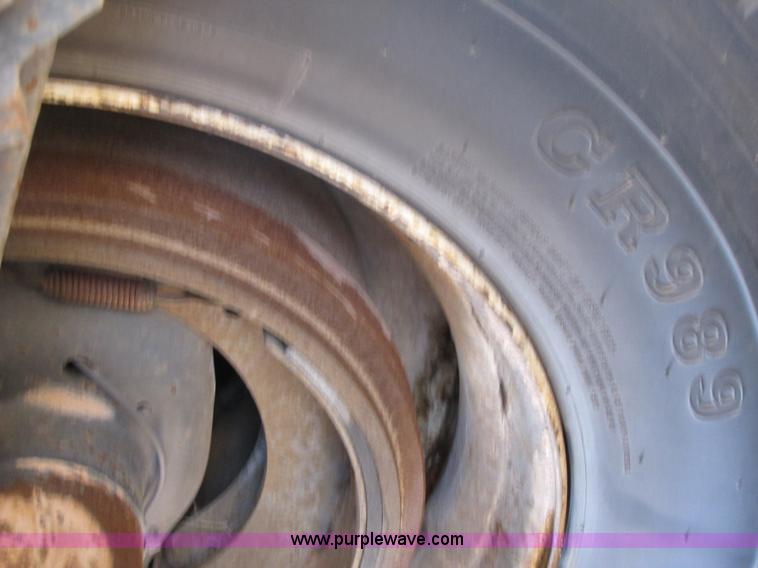 image for item B2214 2000 Timpte Super Hopper 42' aluminum grain trailer