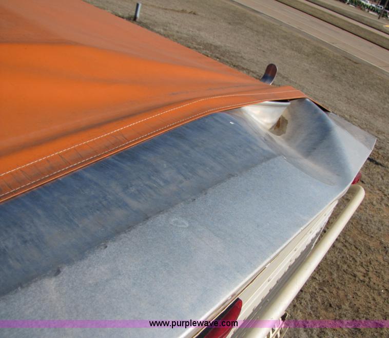 image for item B2214 2000 Timpte Super Hopper 42' aluminum grain trailer