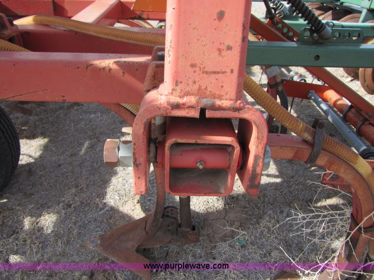 image for item B2235 Krause 4330 31' chisel plow with Flex-King seeder