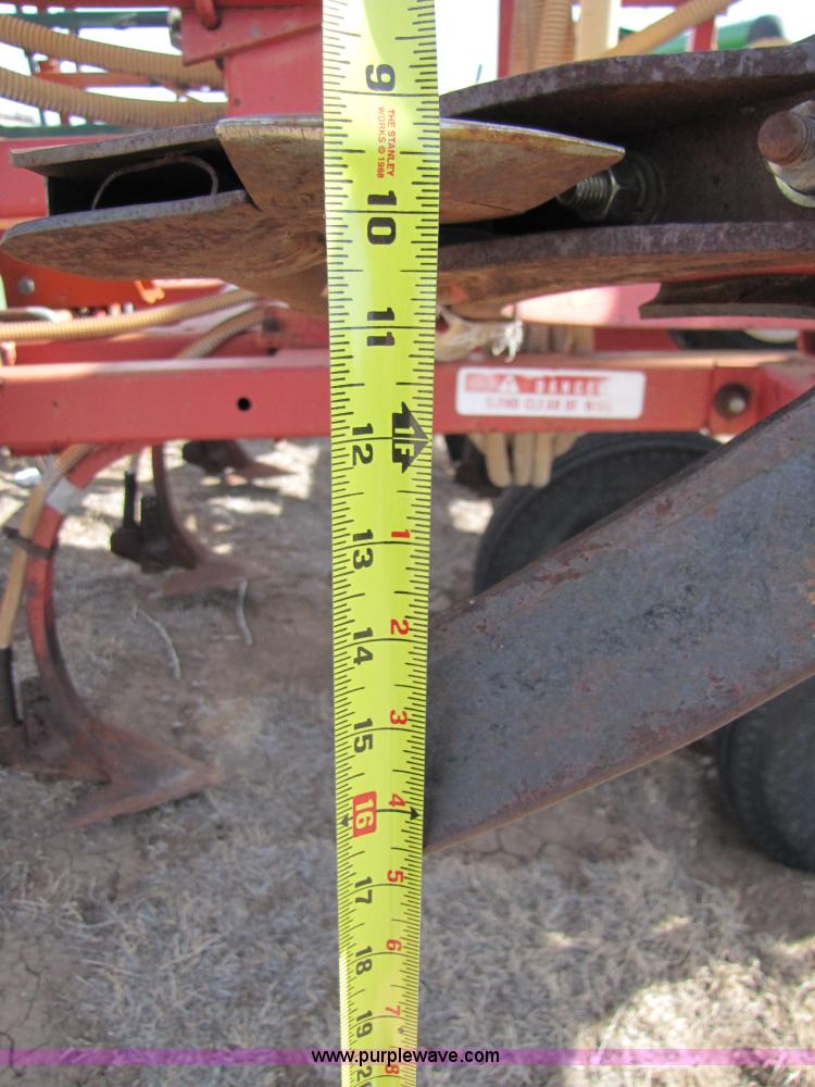 image for item B2235 Krause 4330 31' chisel plow with Flex-King seeder