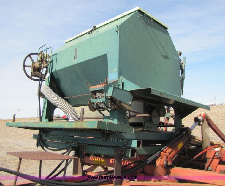 image for item B2235 Krause 4330 31' chisel plow with Flex-King seeder