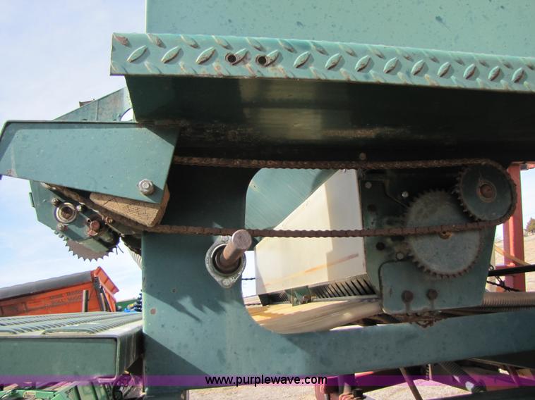 image for item B2235 Krause 4330 31' chisel plow with Flex-King seeder