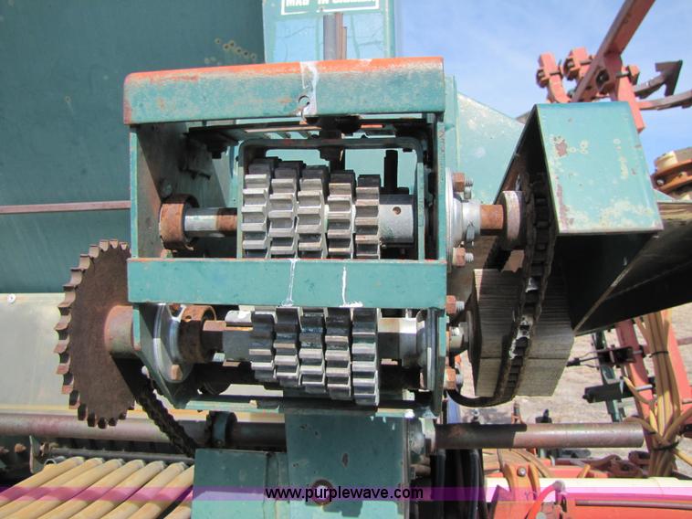 image for item B2235 Krause 4330 31' chisel plow with Flex-King seeder