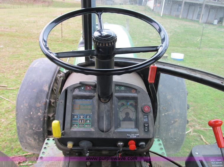 image for item B2618 1989 John Deere 4055 MFWD tractor