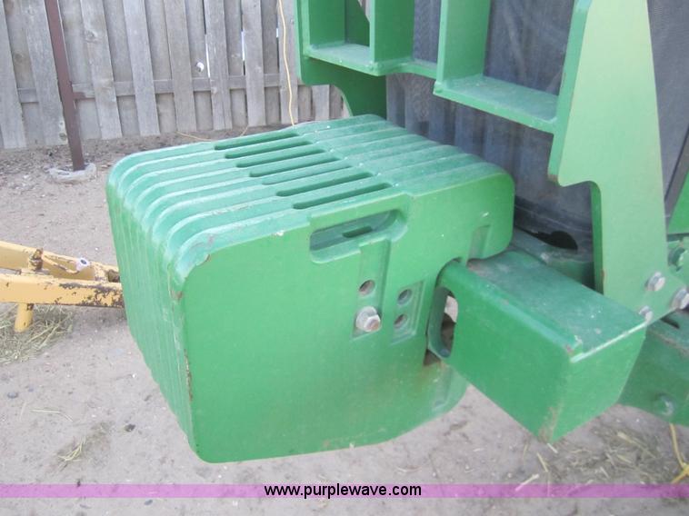 image for item B5668 1998 John Deere 7810 tractor