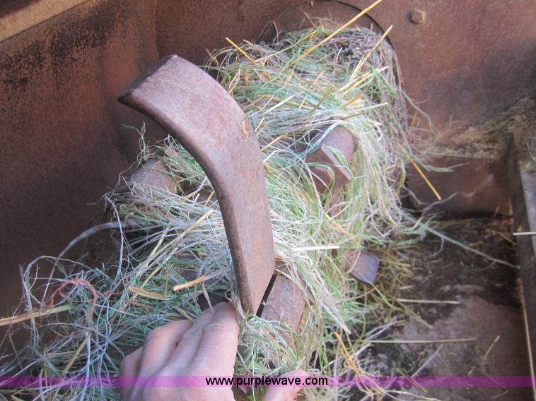 image for item B5670 HayBuster 256 Plus II bale processor