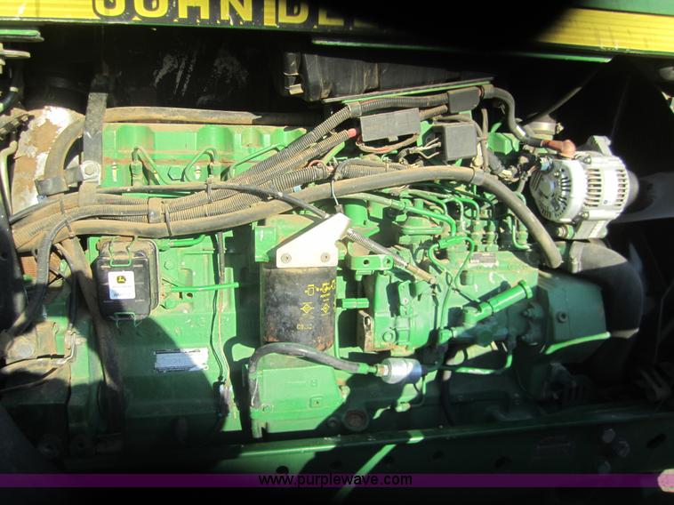 image for item B5671 1998 John Deere 7810 MFWD tractor