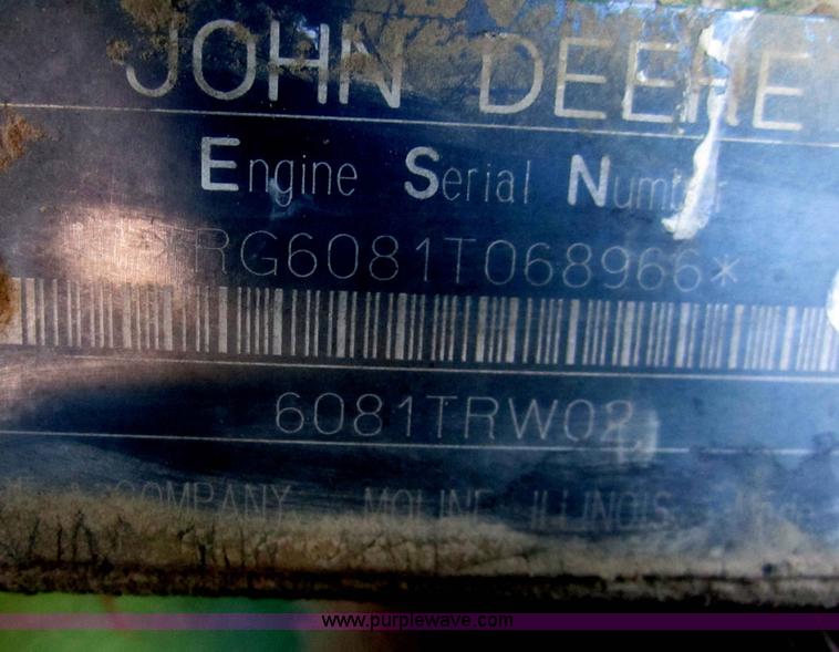 image for item B5671 1998 John Deere 7810 MFWD tractor