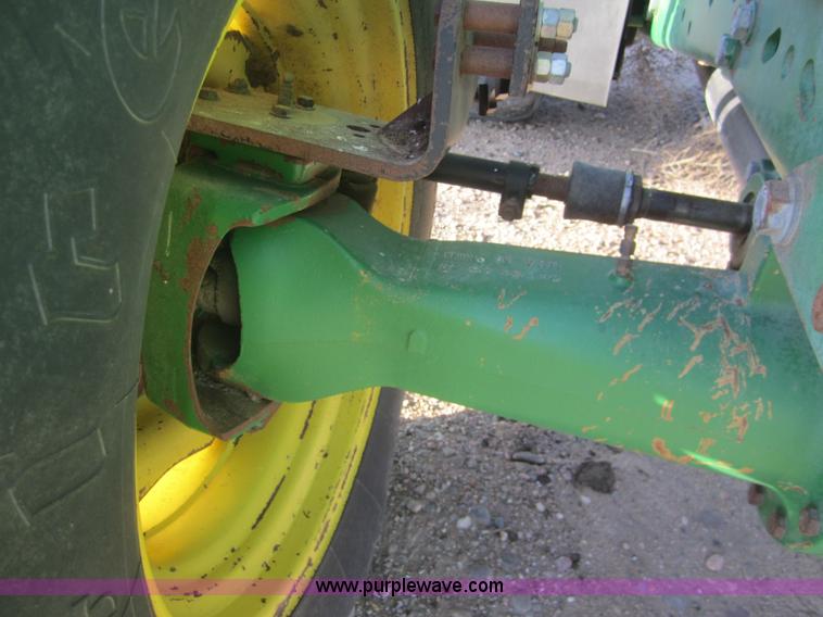 image for item B5671 1998 John Deere 7810 MFWD tractor