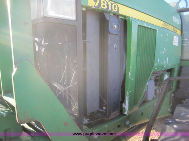 image for item B5671 1998 John Deere 7810 MFWD tractor