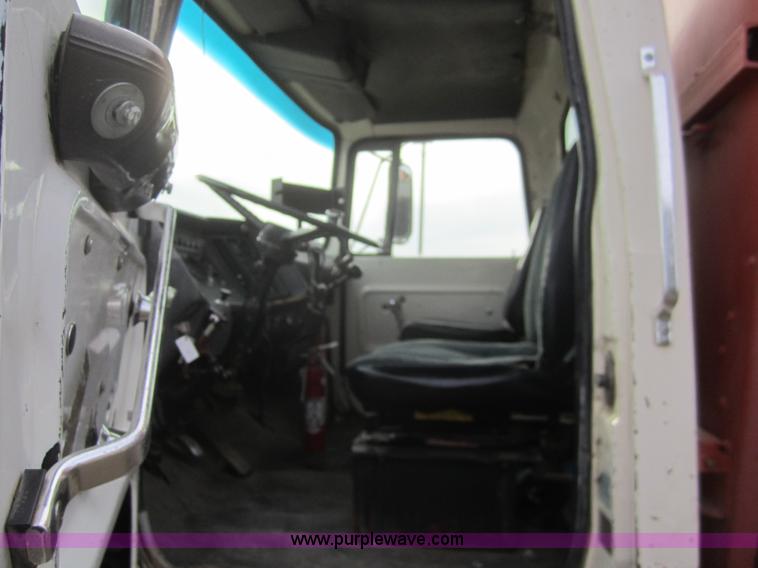 image for item B5672 1984 Ford 8000 feed truck