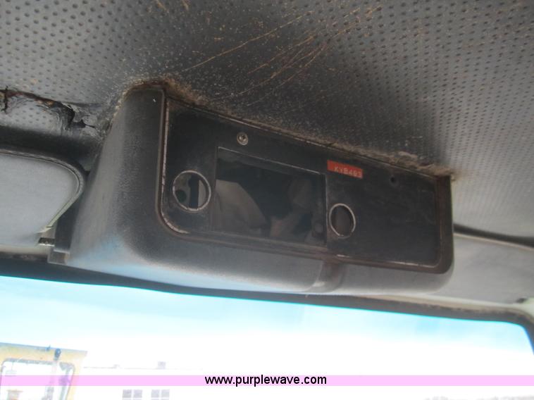 image for item B5672 1984 Ford 8000 feed truck