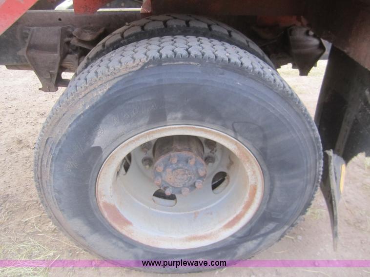 image for item B5672 1984 Ford 8000 feed truck
