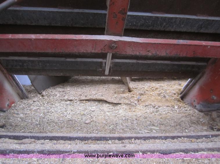 image for item B5672 1984 Ford 8000 feed truck