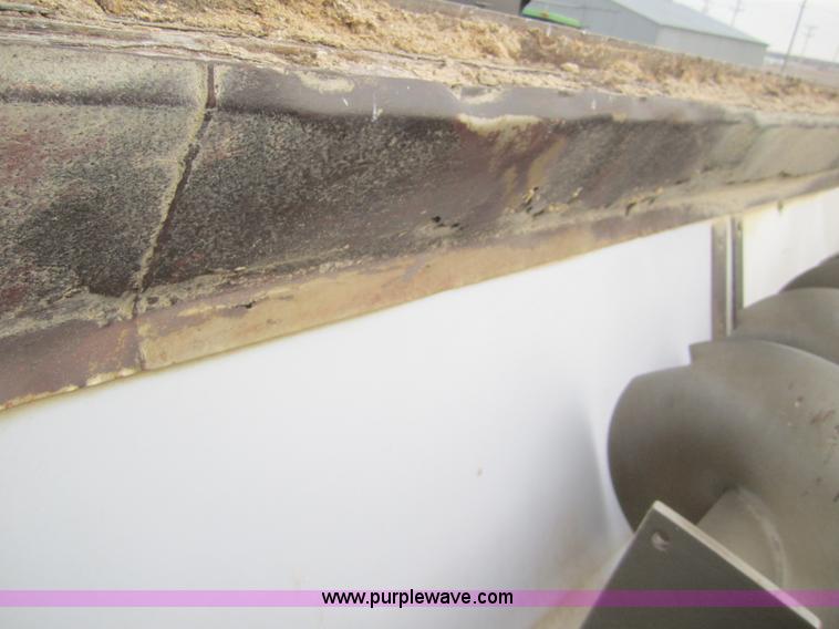 image for item B5672 1984 Ford 8000 feed truck